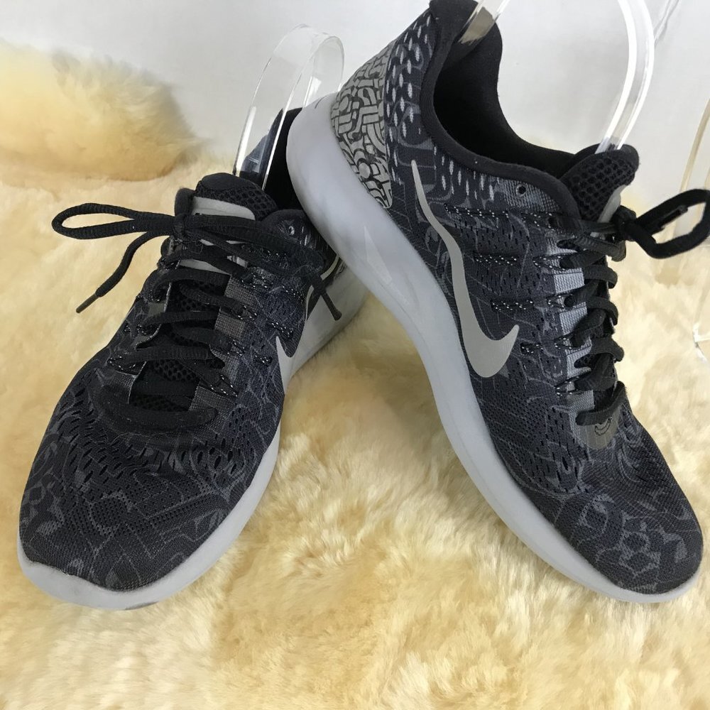 Women's Nike Lunar glide 8, black/grey Size 9.5/41